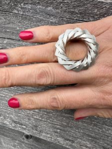 FR5 Silver Folded Ring Petal Knot