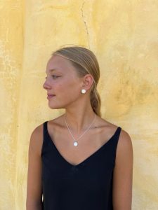 CHE64 Diamond Wired Earrings